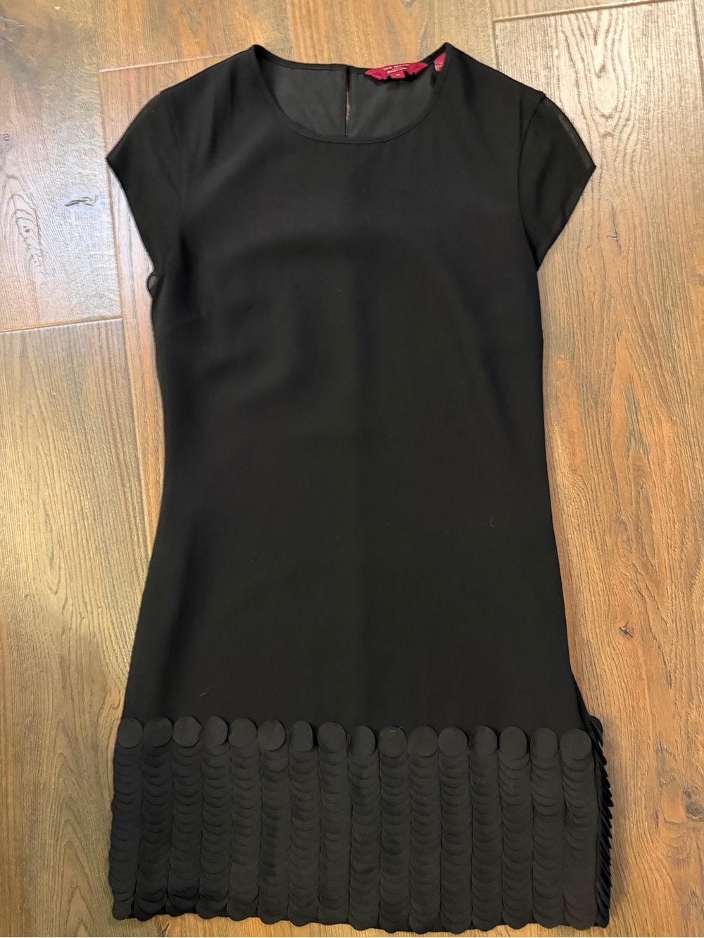 Ted Baker London Black Cap-Sleeve Crepe Mini Dress with Scalloped Hem Detail